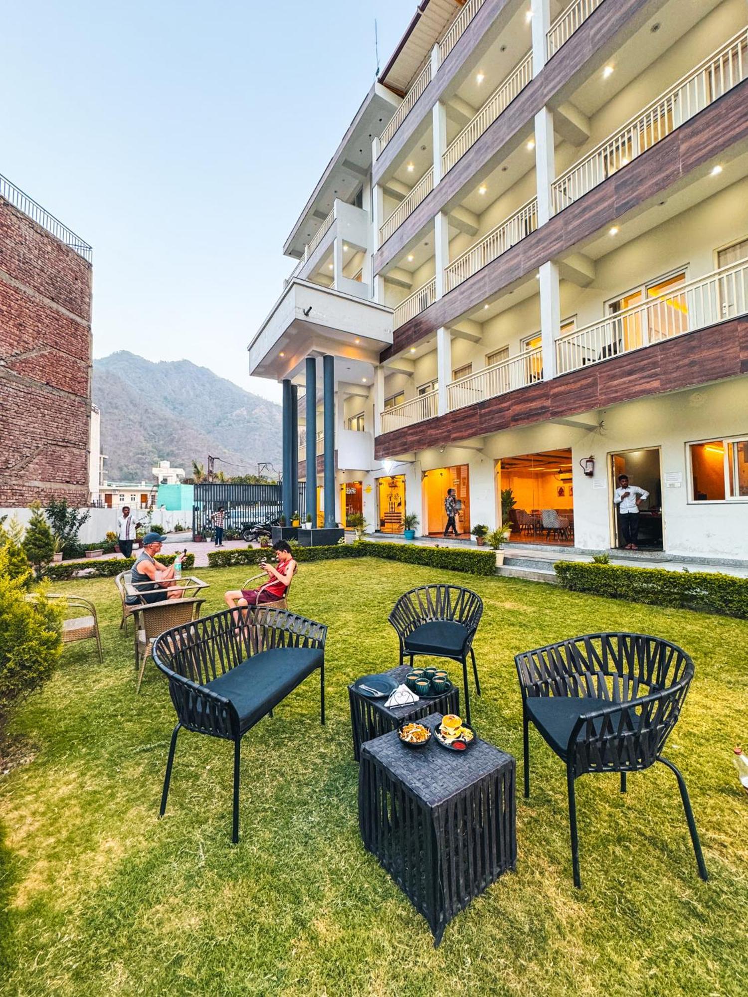 Albergue Hide-In Rishikesh, Laxman Jhula Exterior foto